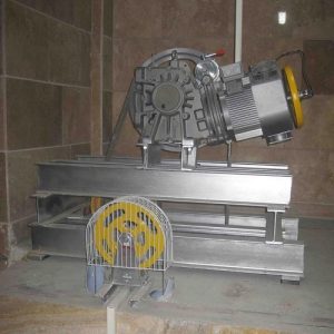 آسانسور کششی چیست؟ کاربرد و انواع آن