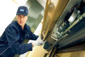 قیمت بازسازی و نوسازی آسانسور 1403 + مراحل و نحوه انجام کار