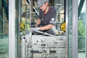 قانون شهرداری برای نصب آسانسورچیست؟ لیست قوانین   