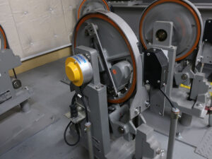 گاورنر آسانسور چیست؟ عملکرد و نحوه + کاربرد آن