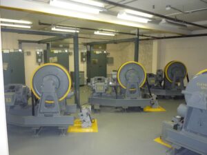 موتورخانه آسانسور چیست؟ ضوابط اتاق آسانسور + عکس و پلان