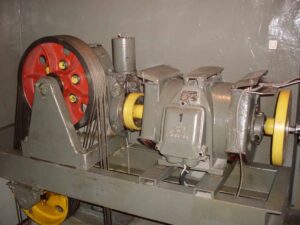 معرفی بهترین برند موتور آسانسور ایرانی [مشخصات + کاربرد ها + برند ها]