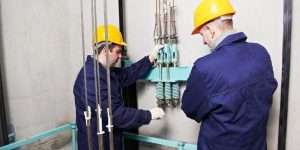 مراحل نصب آسانسور کششی [بررسی مرحله به مرحله نصب اجزا + نکات]