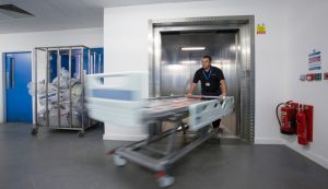 ابعاد آسانسور برانکارد بر [رعایت و قوانین بر اساس استاندارد]