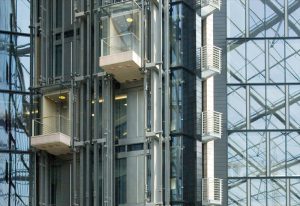 آسانسور مغناطیسی چیست [نحوه کار + مزایا و معایب + انواع آن]